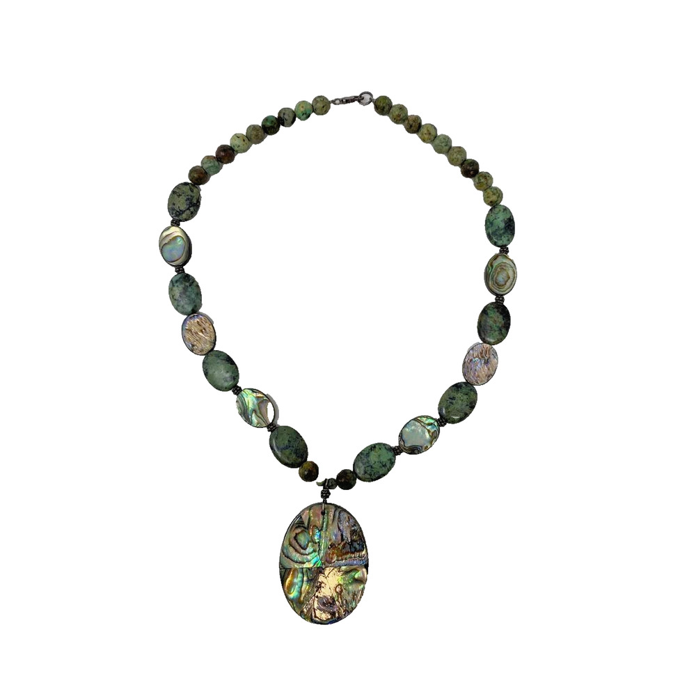 Vivras Beads Abalone Shell Necklace – 17.5”, Used